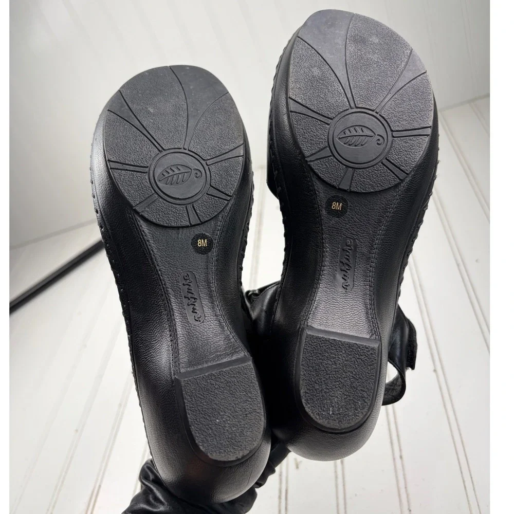 Nurture Black Leather Mary Jane Wedge Sandals Women's Size 8M